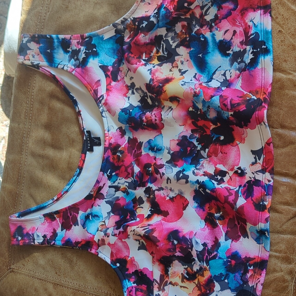 Torrid Mini Scuba Skater Top 3X - Picture 6 of 7